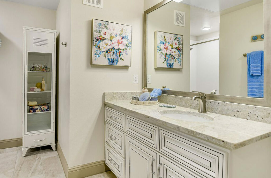 Ariel Pointe of Sachse | Assisted living apartment bathroom