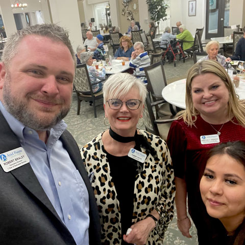 Ariel Pointe of Sachse | Group of associates smiling