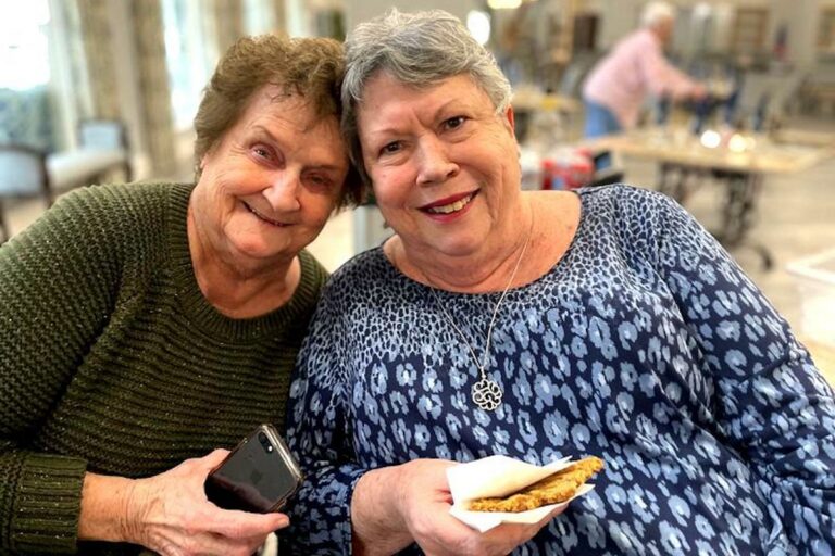 Civitas Senior Living | Senior friends smiling for a photo