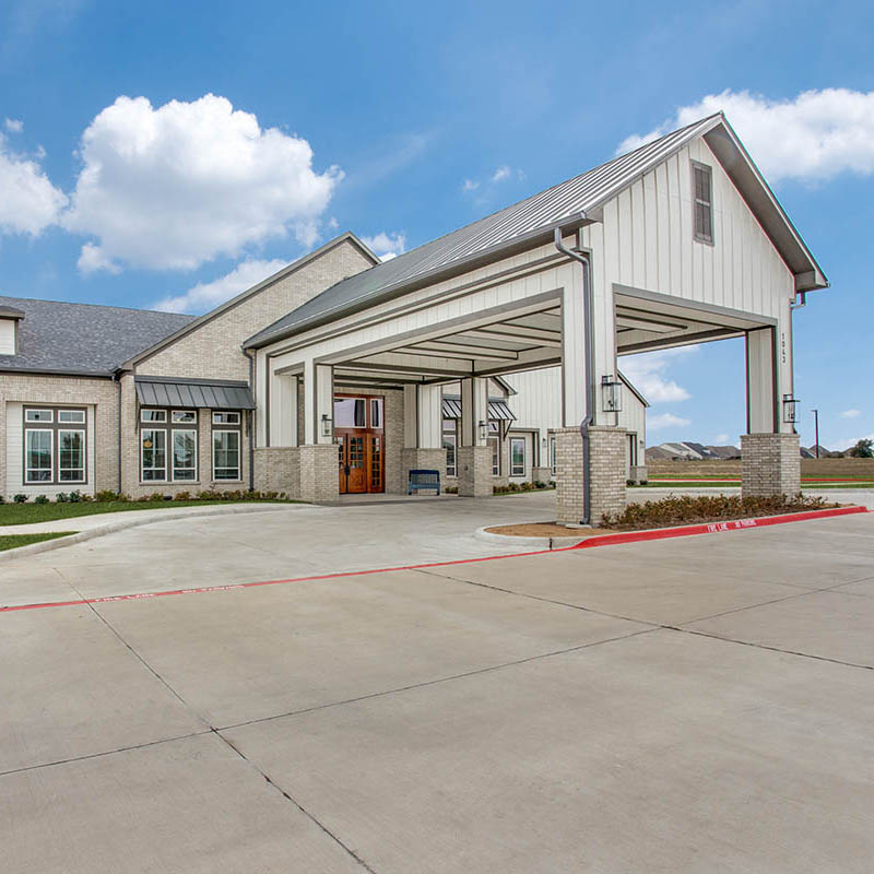 Harvest of Aledo | Front Driveway