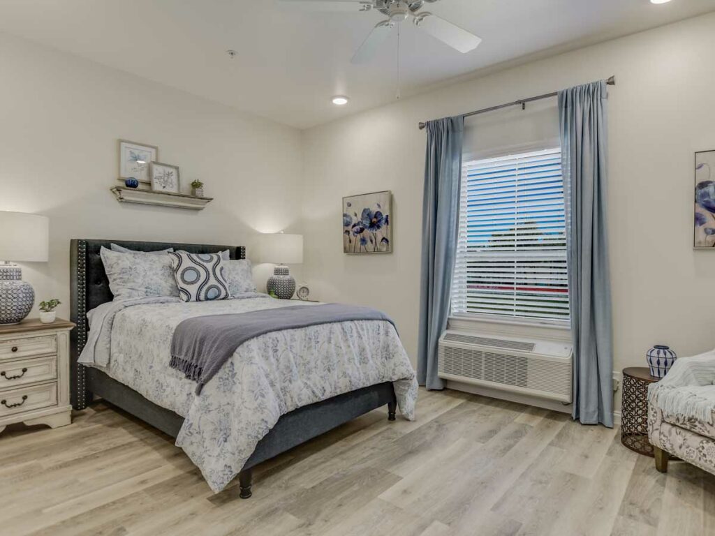 Harvest of Roanoke | Bedroom
