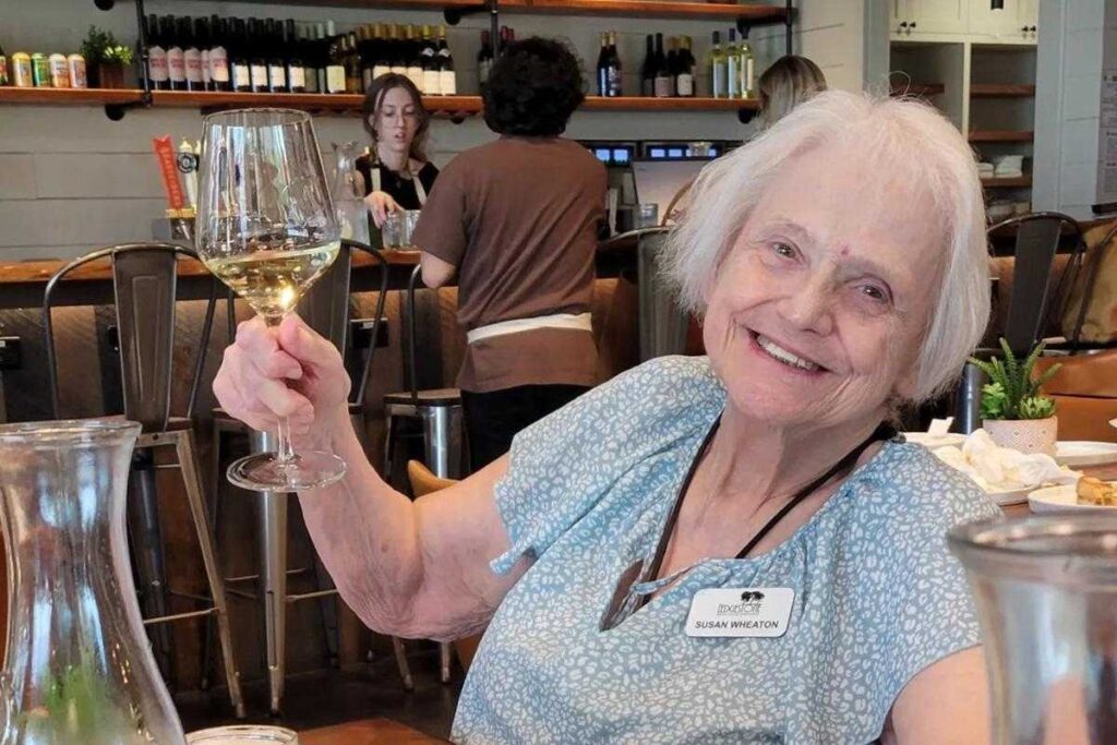 Ledgestone | Fun Activities for Seniors in Dripping Springs