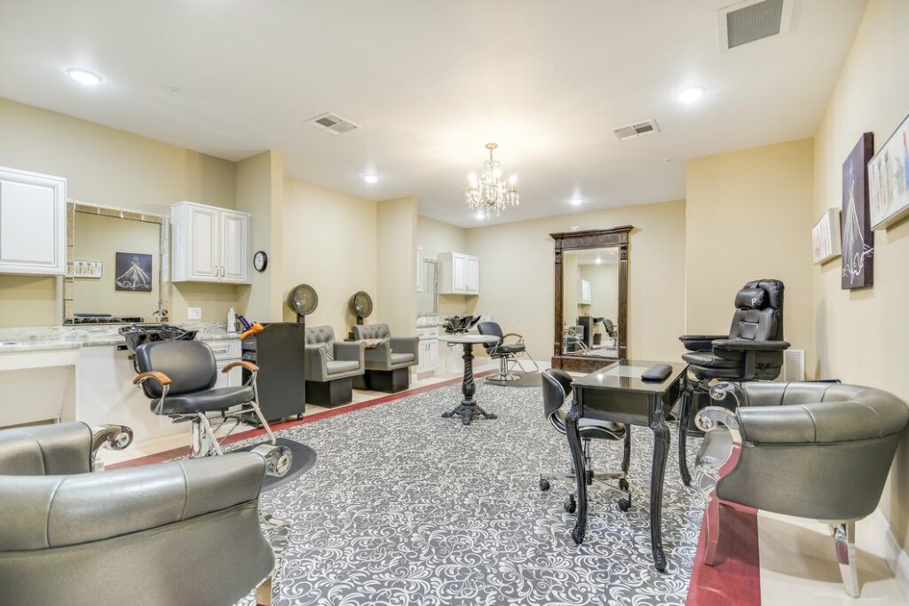 Legacy Oaks of Azle | Salon at Legacy Oaks of Azle