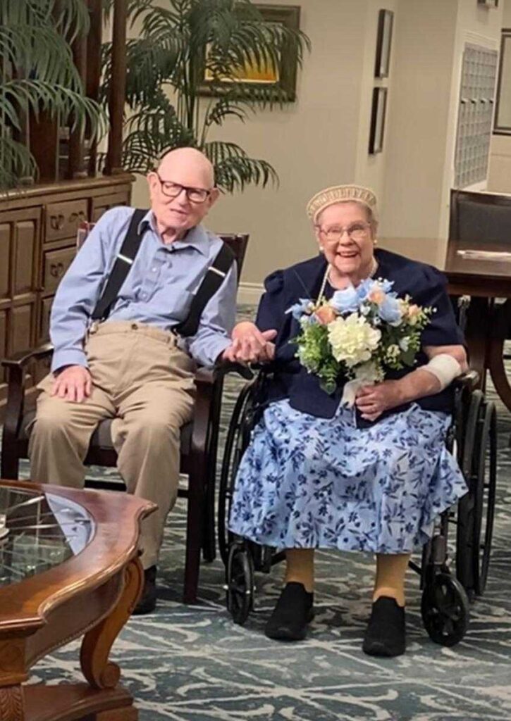 Midtowne | Midlothian Couple Celebrate Vow Renewal