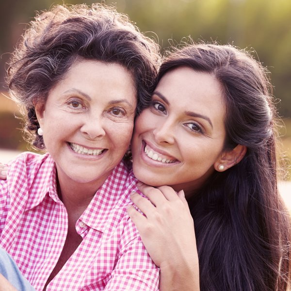 StoneCreek of Flying Horse | Senior woman with daughter