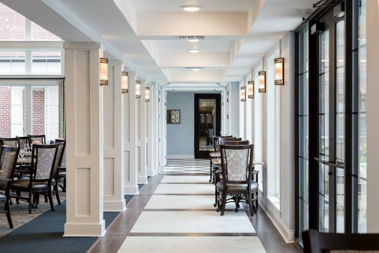 The Grand | Dining room