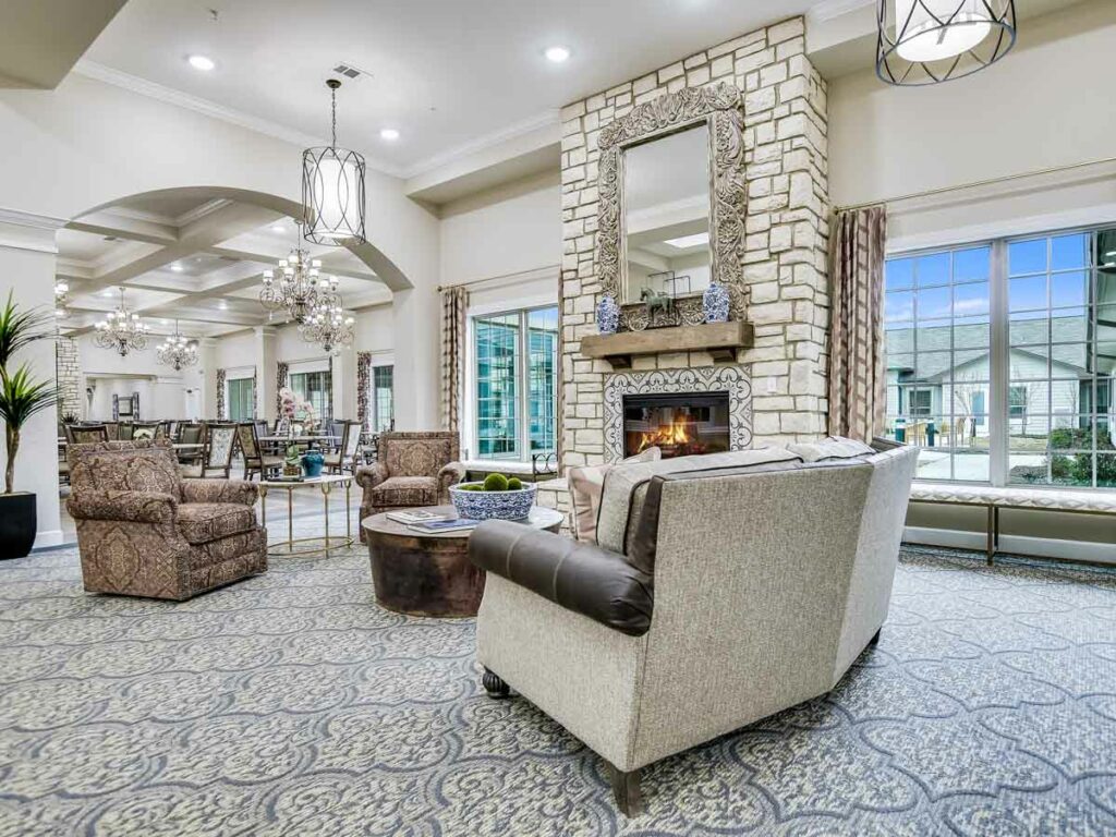 The Grandview of Chisholm | Lobby