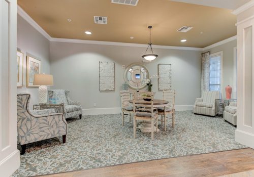 The Hamptons of Tyler | Sitting Area