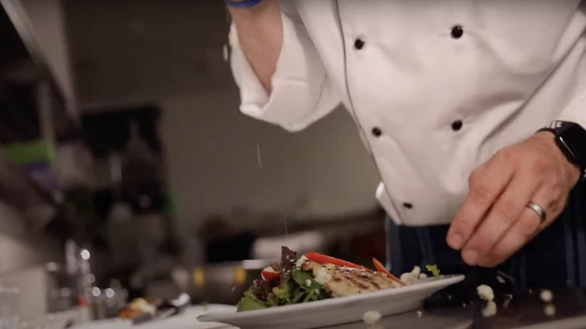 The Ridglea | Chef preparing nutritious meal