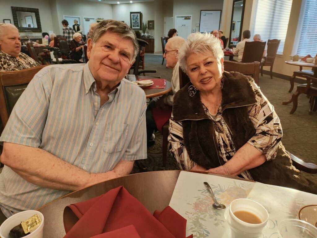 Valley View Senior Living | Community Life