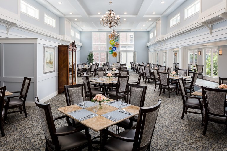 Civitas Senior Living | Dining room at The Grand