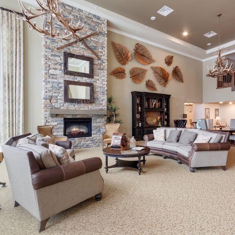 StoneCreek of LIttleton living room