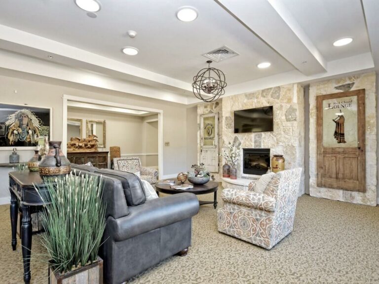 Alexis Pointe of Wimberley | Seating area