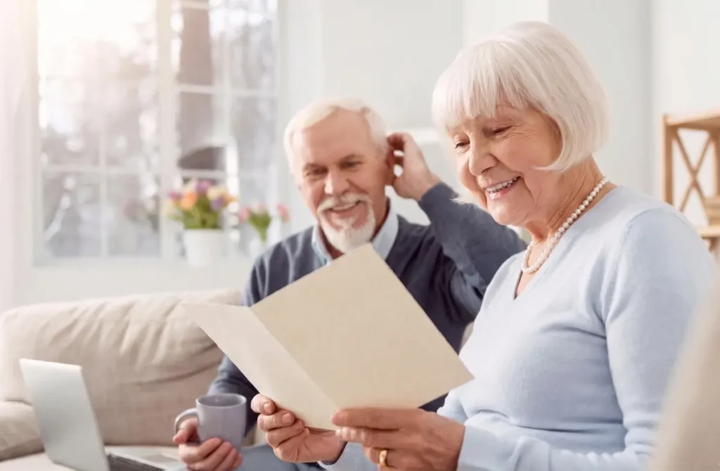 Seniors Stay Connected With Family │ Arabella of Athens