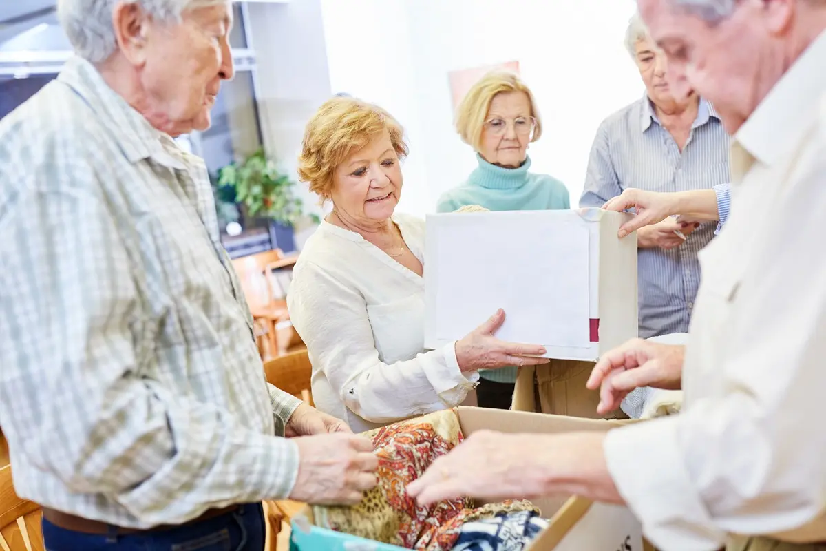 Volunteer Opportunities for Retirees │ Arabella of Longview