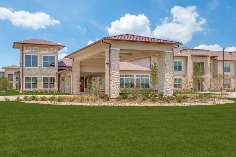 Arabella of Red Oak | Exterior entrance