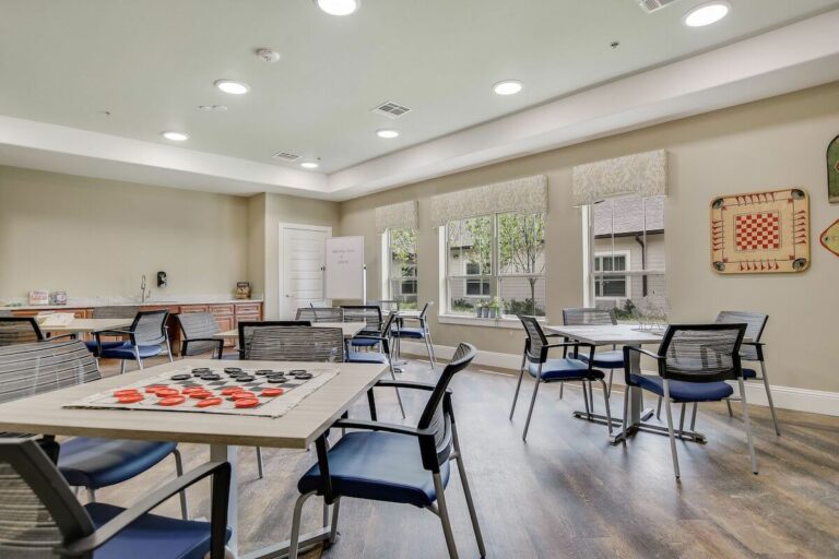 Arabella of Red Oak | Activities room