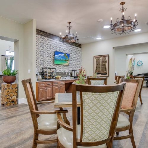 Arabella of Red Oak | Bistro
