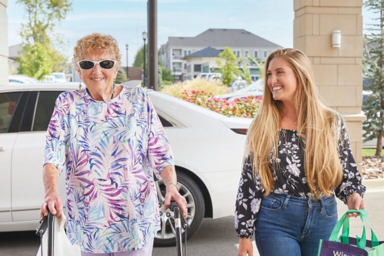 Ariel Pointe | Senior shopping
