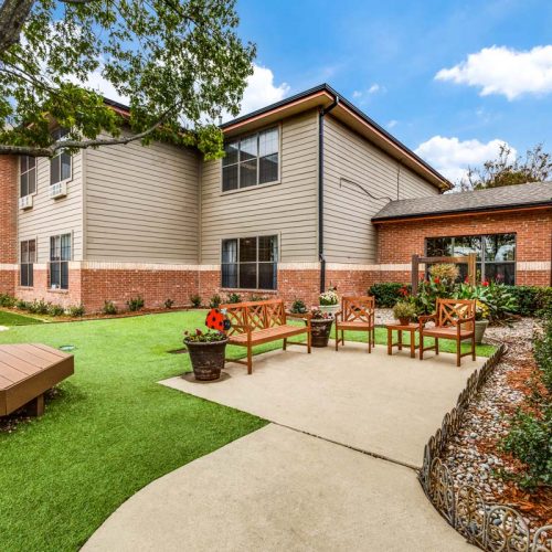 Cambridge Court | Courtyard