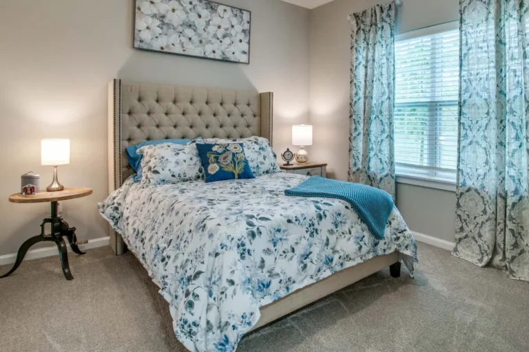 Legacy Oaks of Midlothian | Bedroom
