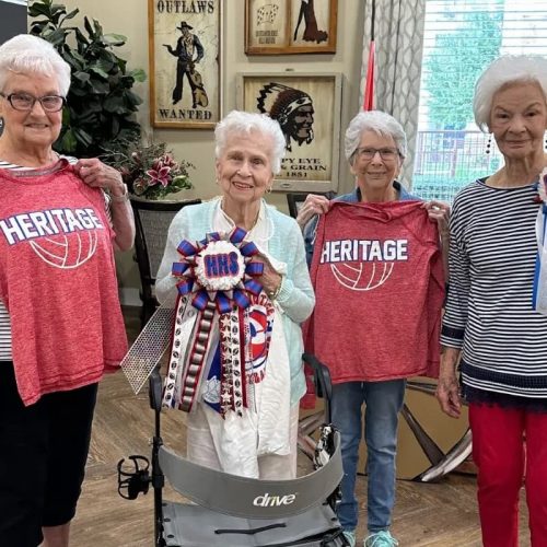 Residents Enjoy School Spirit Visit | Legacy Oaks of Midlothian