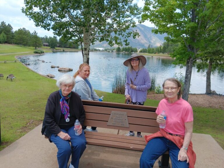 the-bluffs-of-flagstaff-seniors-enjoying-the-outdoors-by-a-lake