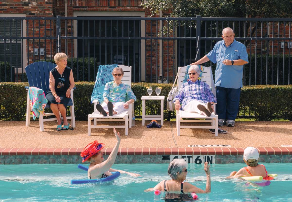 Valley View Senior Living residents enjoy the beautiful South Texas setting in Harlingen, offering easy access to cultural attractions while providing comprehensive care and modern amenities in a premier retirement community.