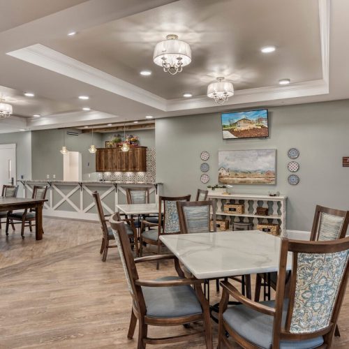 StoneCreek of Flying Horse | Memory care dining area