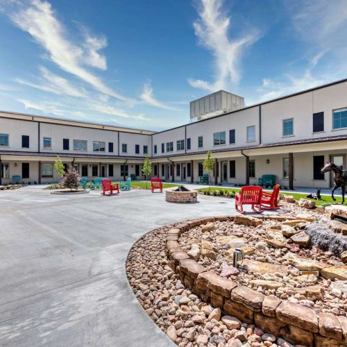 StoneCreek of Flying Horse | Courtyard