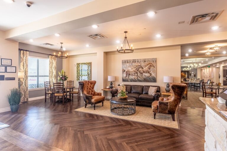 Double Creek | Main Entry Seating