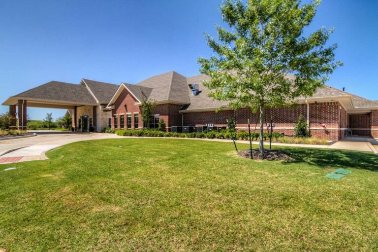Elk Creek | Front View