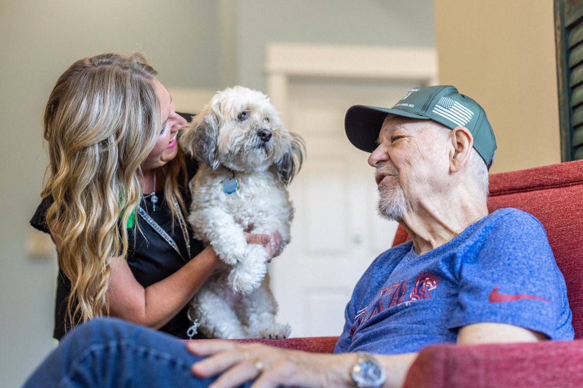 Our Long Creek caregivers support residents with early-onset dementia.