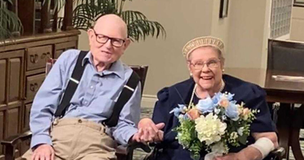 Midtowne | Midlothian Couple Celebrate Vow Renewal