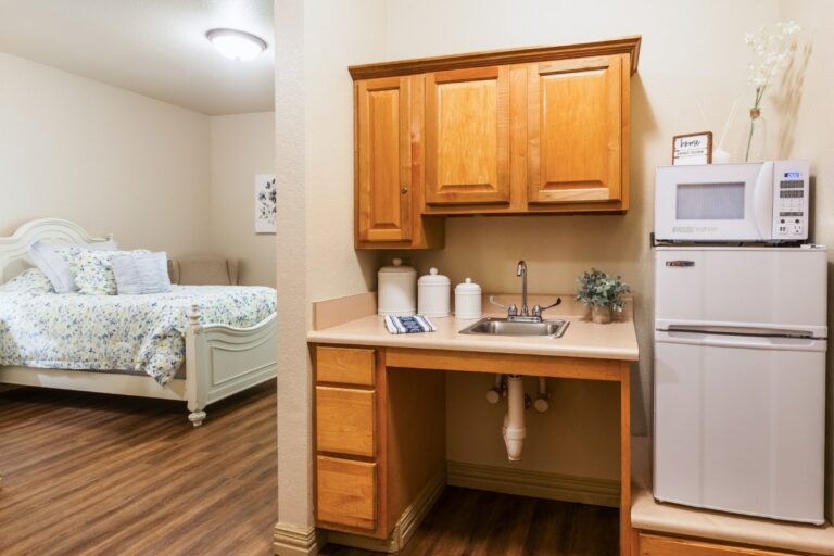 Arabella of Kilgore | Apartment Interior