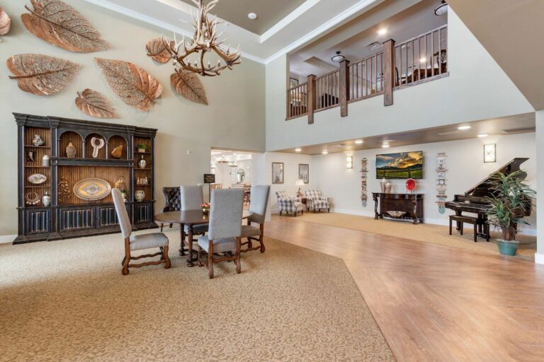 StoneCreek of Littleton | Living room