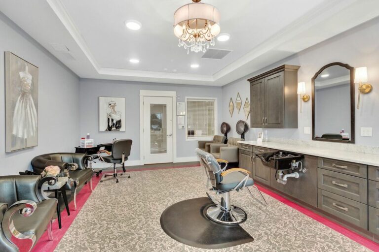 StoneCreek of Littleton | Salon