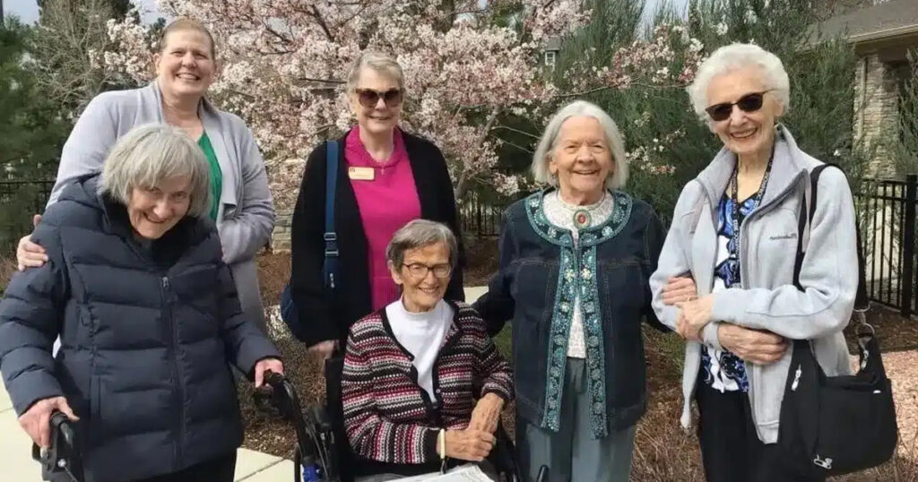 Downtown Littleton Senior Apartments │ StoneCreek Littleton