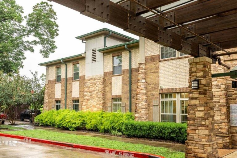 The Avenues of Fort Bend | Exterior