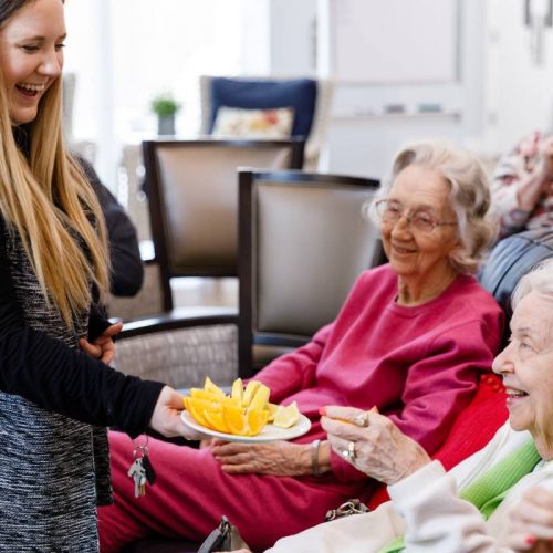 Residents at The Avenues of Fort Bend in Missouri City, TX, enjoy healthy snacks designed to support senior wellness and energy.