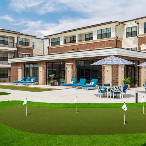 The Grand | Putting green
