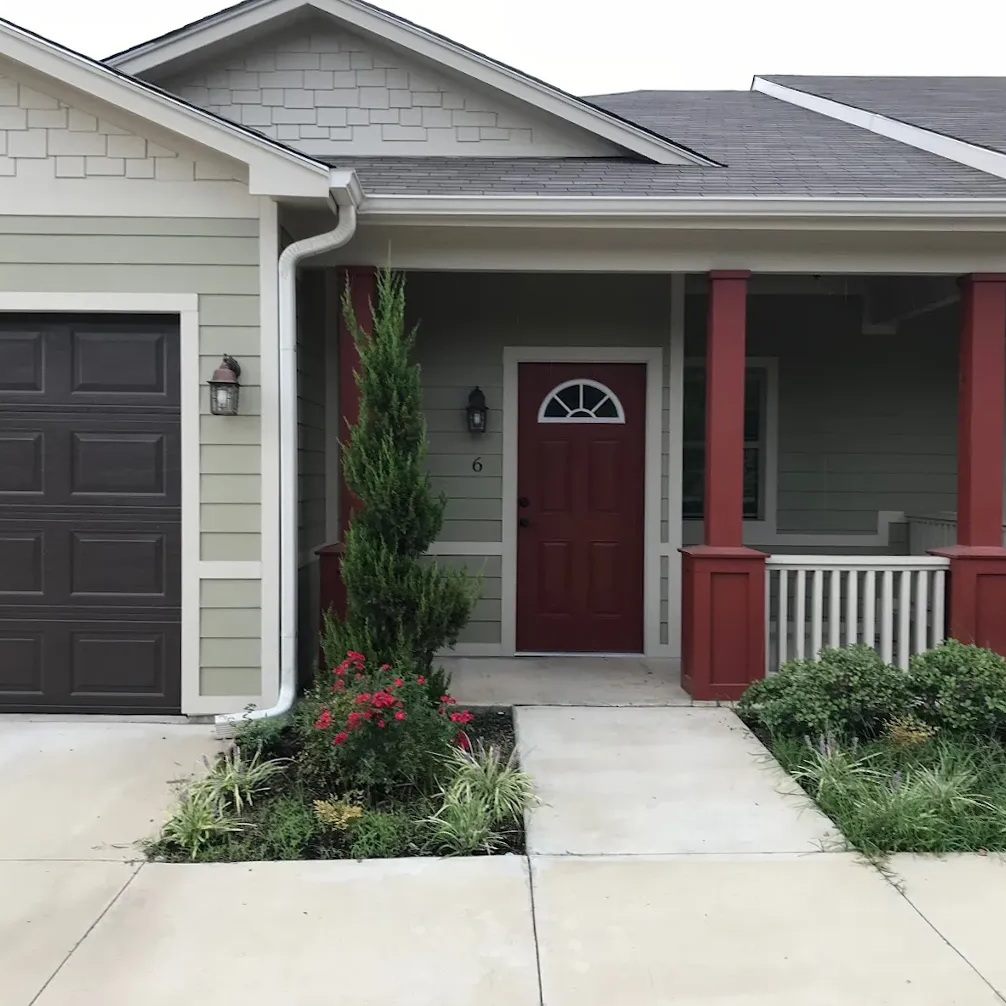 Autumn Wind | Home Exterior