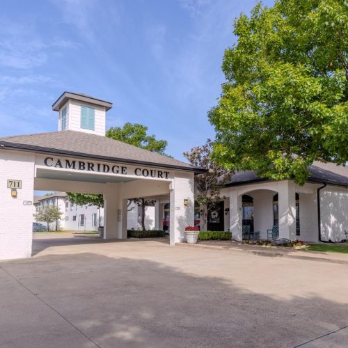 Civitas Senior Living | Cambridge Court Exterior