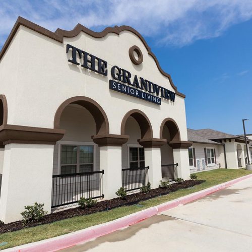 Sister Community Grandview Front Exterior